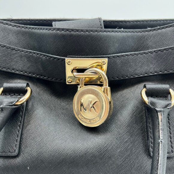 Michael Kors Black Chain Strap Shoulder Bag | Gold Hardware - Picture 7 of 10
